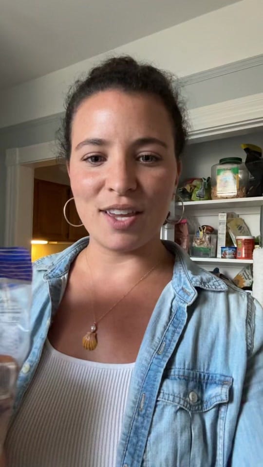 Post 3 by Jenna Corsi, Dietitian on TikTok (video)