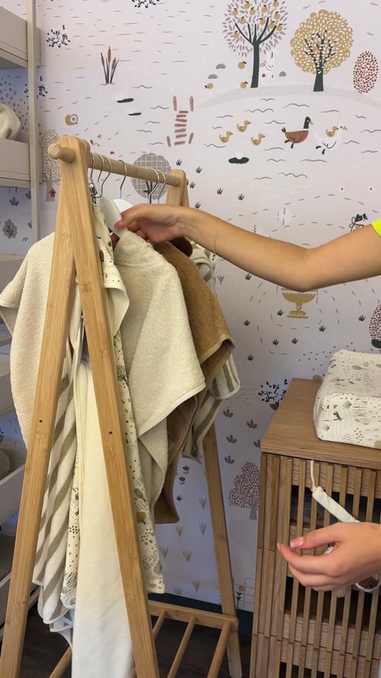 Post 1 by Jollein on TikTok (video)