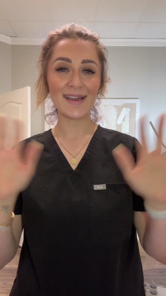 Post 4 by Gayana Chuklansev on TikTok (video)
