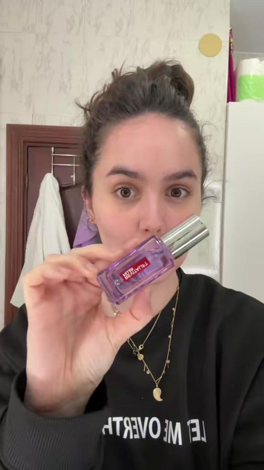 Post 5 by Nita Mua on TikTok (video)