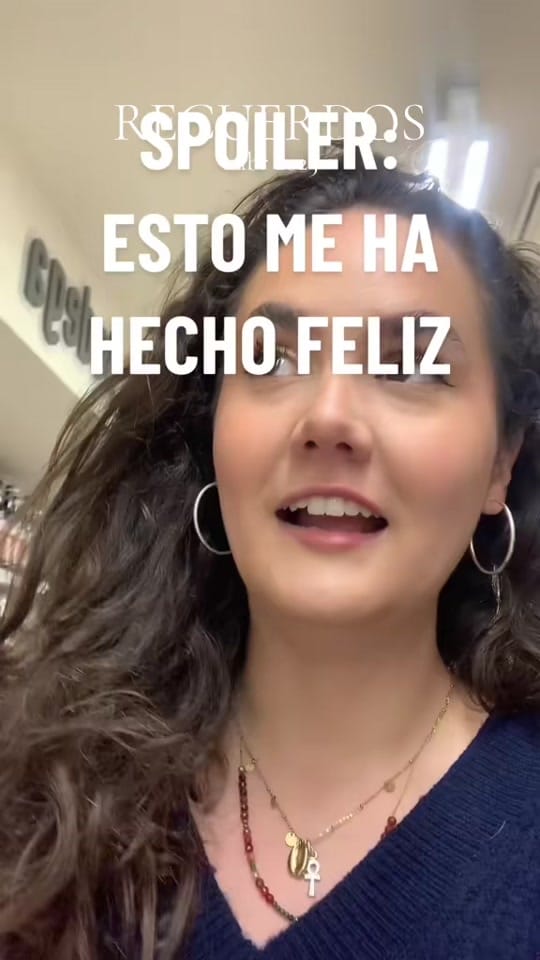Post 8 by Nita Mua on TikTok (video)