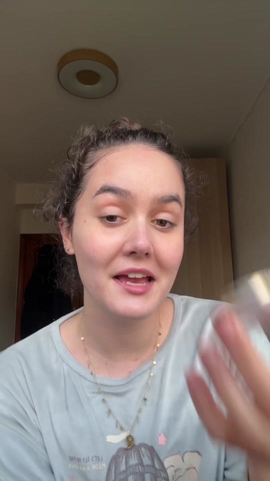 Post 6 by Nita Mua on TikTok (video)