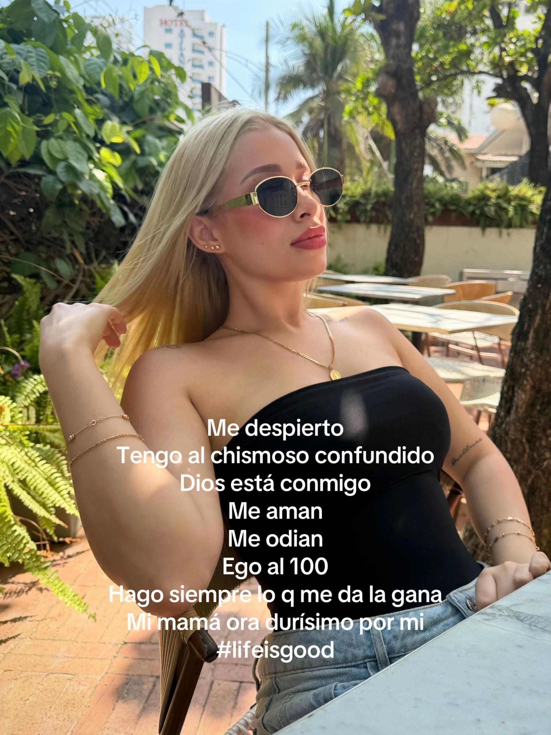 Post 8 by Laaura Mantilla on TikTok (video)