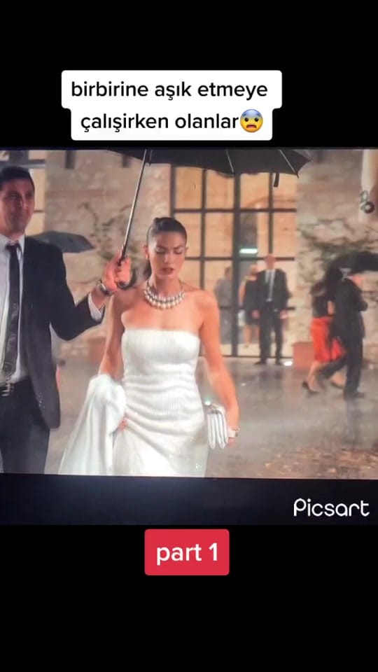 Post 1 by Viralvids on TikTok (video)