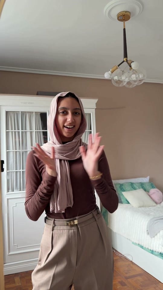 Post 9 by __zainebkhan__ on TikTok (video)