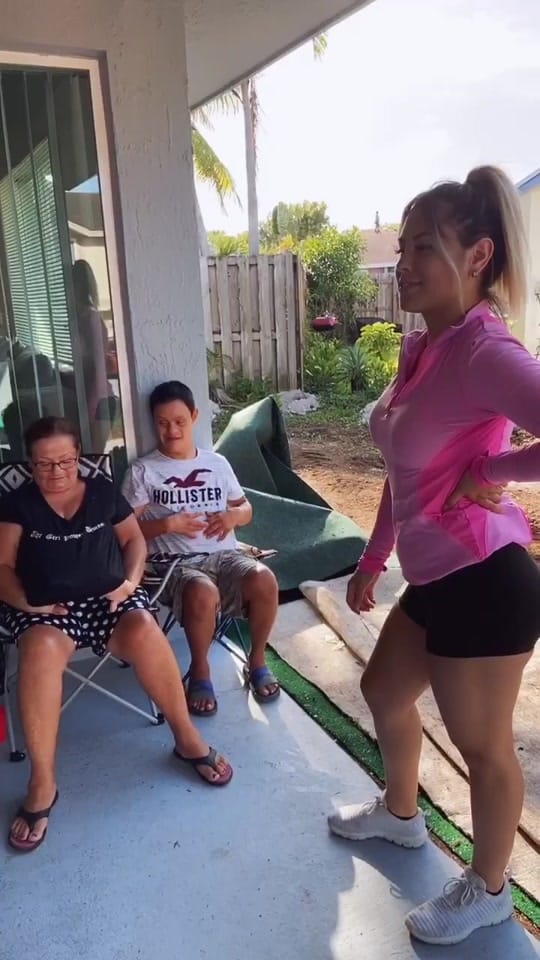 Post 3 by Maria on TikTok (video)