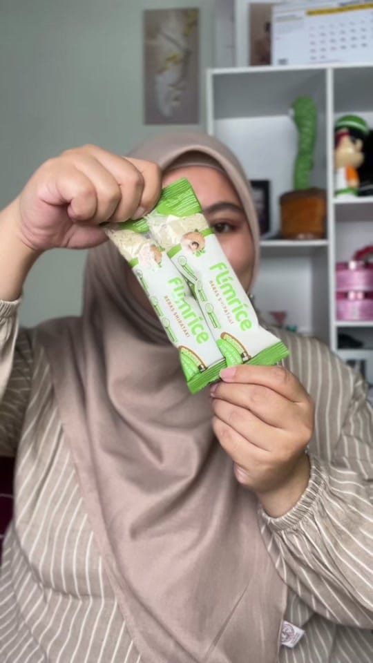 Post 8 by MOJANG BEAUTY REVIEW on TikTok (video)