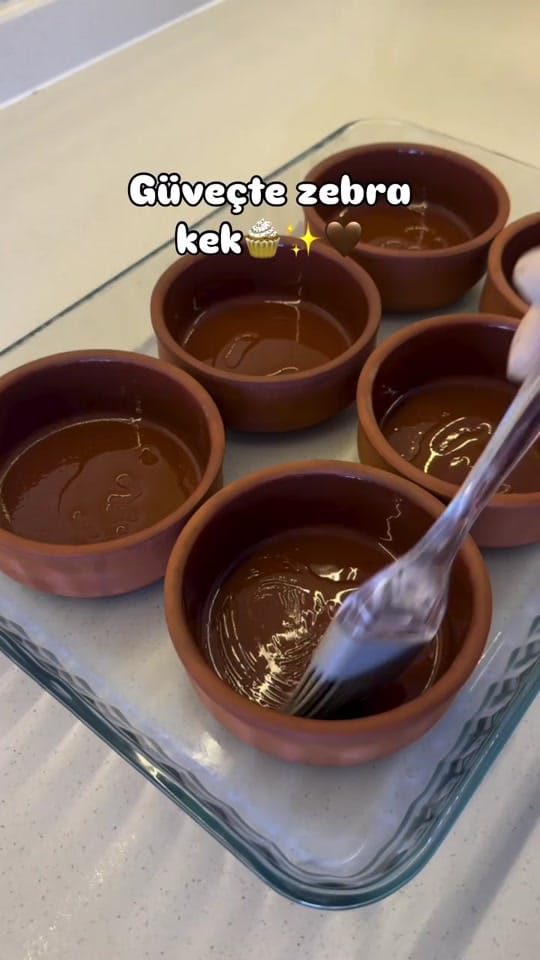 Post 5 by Yemektatlıtariflerii on TikTok (video)