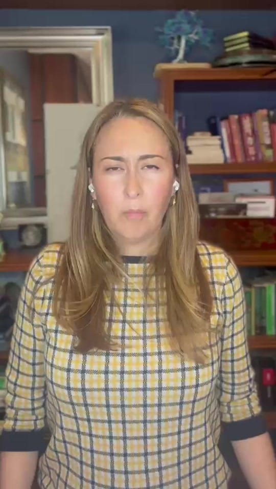 Post 9 by doreferriz on TikTok (video)