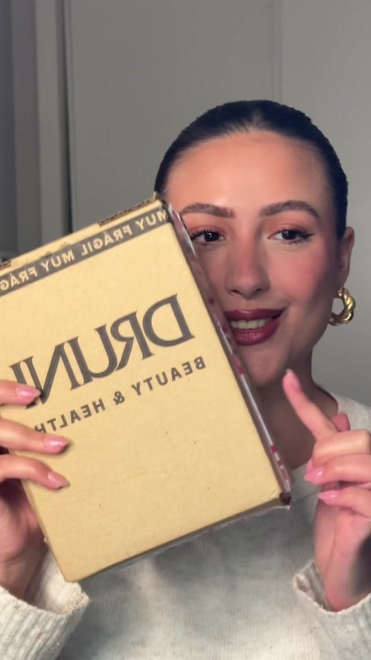 Post 9 by Natacha on TikTok (video)
