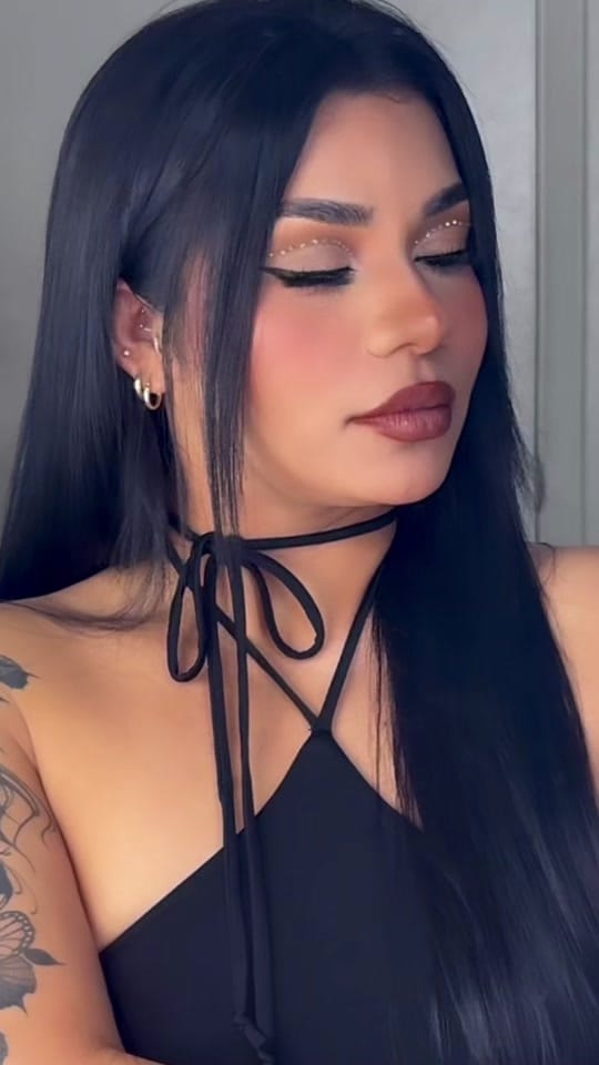Post 2 by Monica Valencia on TikTok (video)