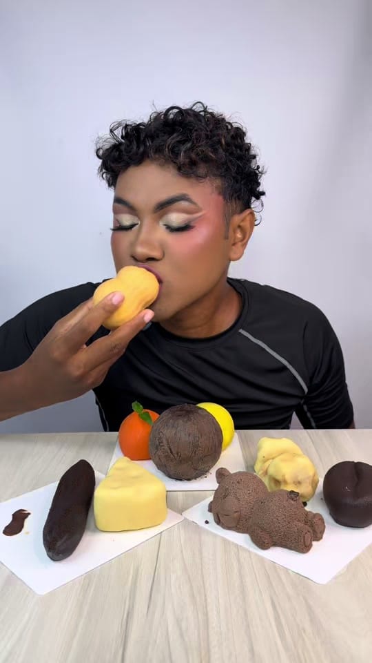 Post 3 by 𝑲𝒊𝒂𝒅𝒚 𝑹𝒂𝒌𝒐𝒕𝒐 🤎 on TikTok (video)