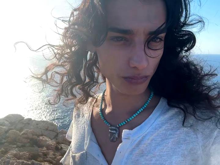 Post 2 by raffaela on TikTok (video)