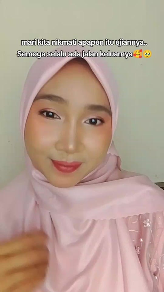 Post 2 by khansaadzhani on TikTok (video)