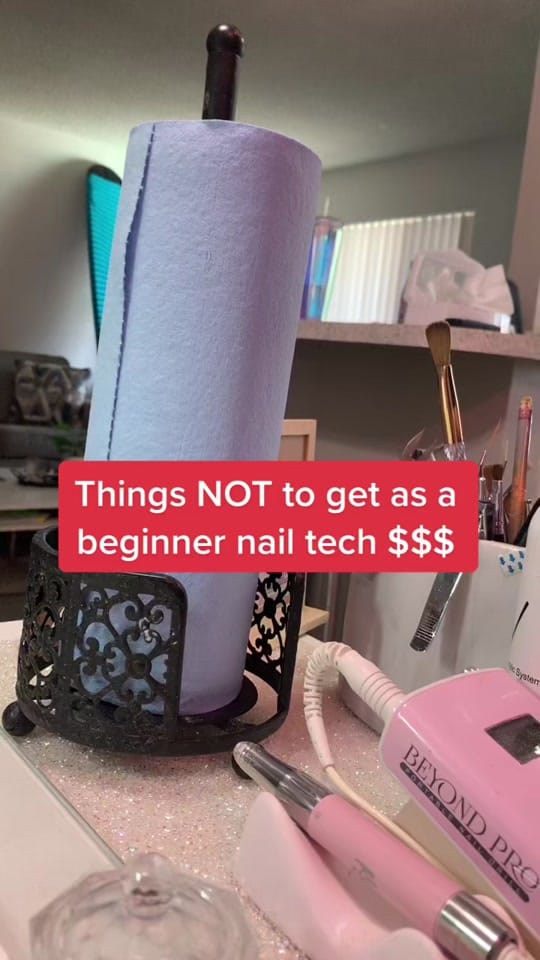 Post 10 by Long Beach nail tech 💘 on TikTok (video)