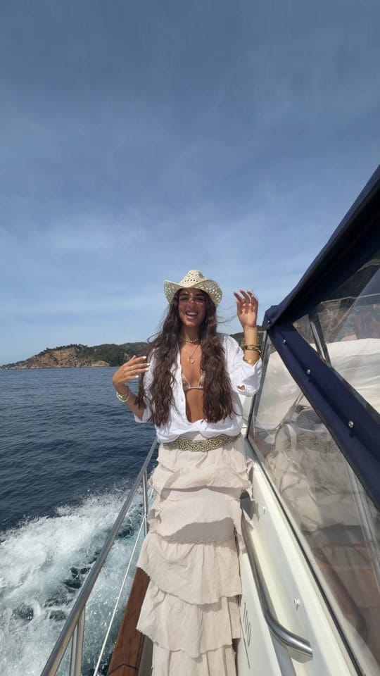 Post 5 by carlacass on TikTok (video)