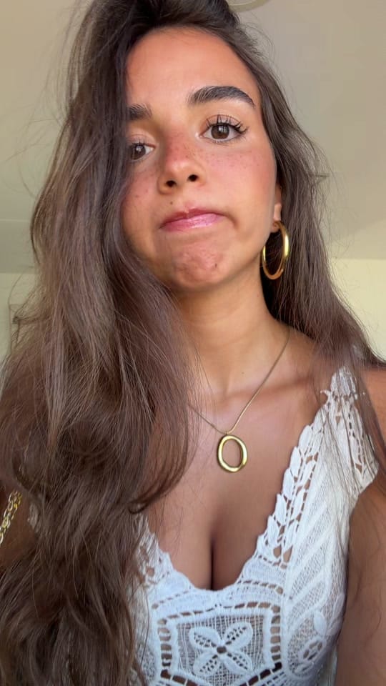 Post 3 by carlacass on TikTok (video)