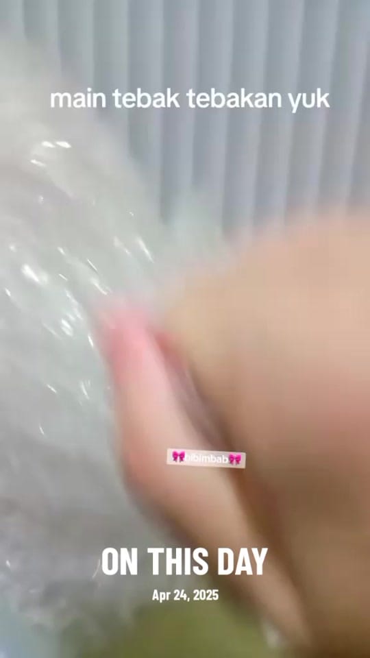 Post 2 by 🎀bibimbab🎀 on TikTok (video)