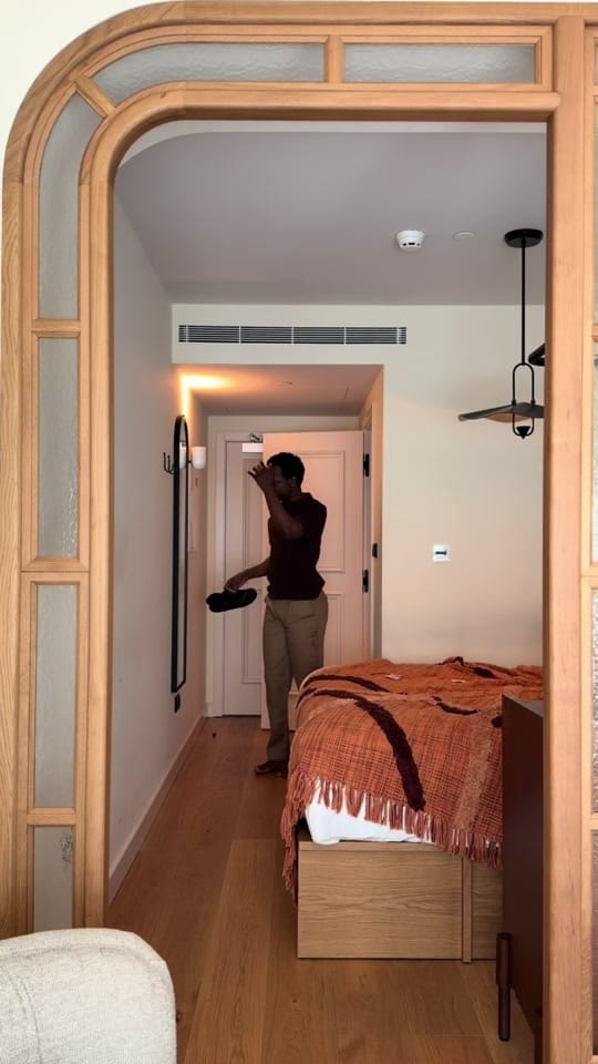 Post 6 by Kev on TikTok (video)