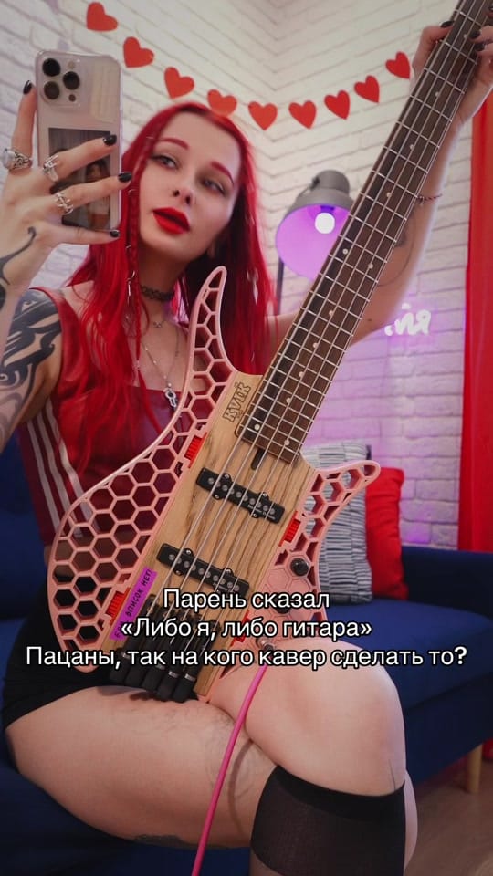 Post 6 by elizabeth_virus on TikTok (video)