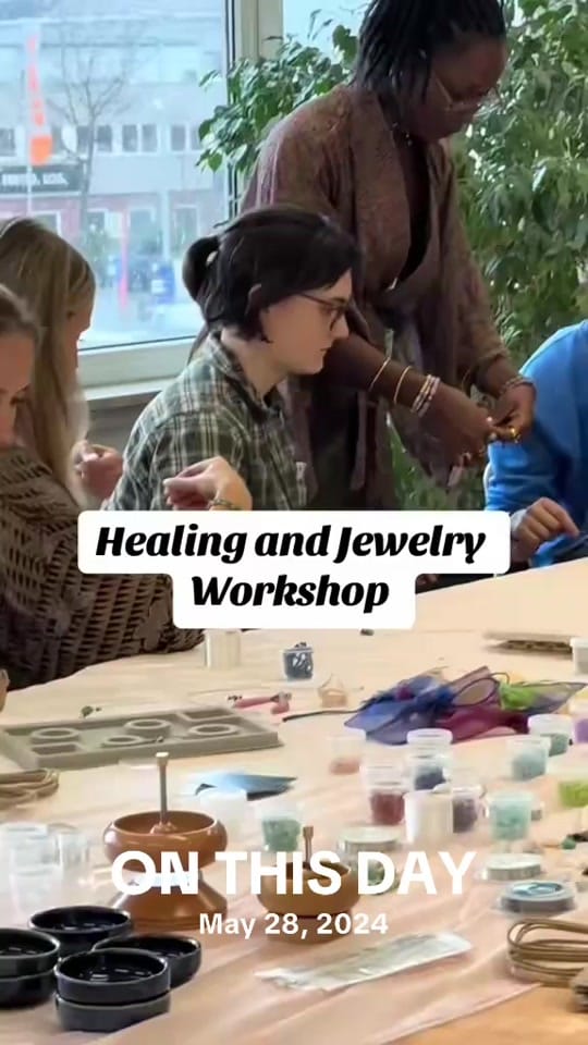Post 4 by Hoodevi | Handmade Jewelry on TikTok (video)
