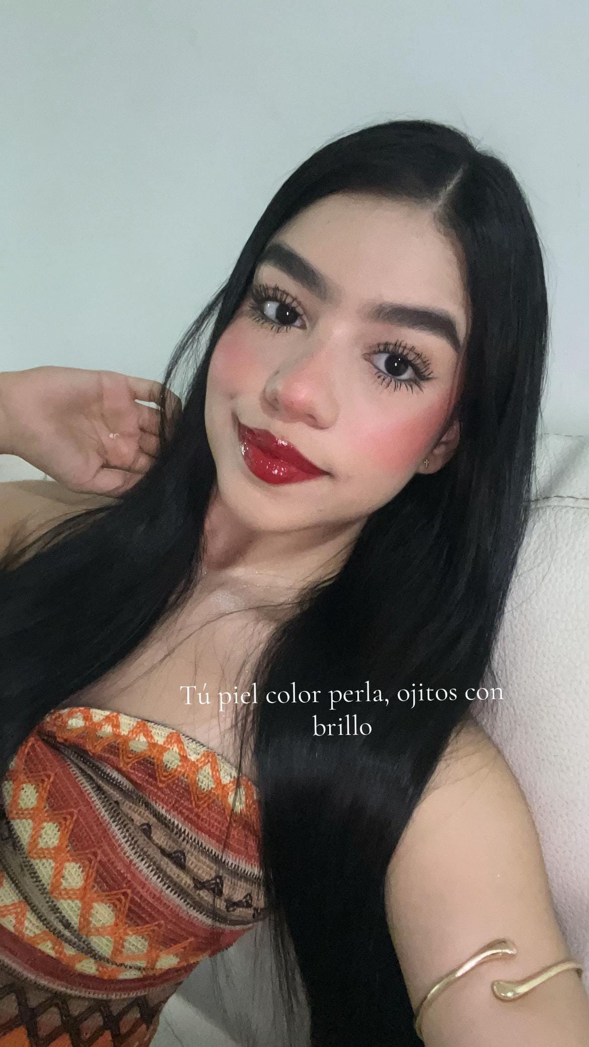 Post 6 by Nicolle on TikTok (video)