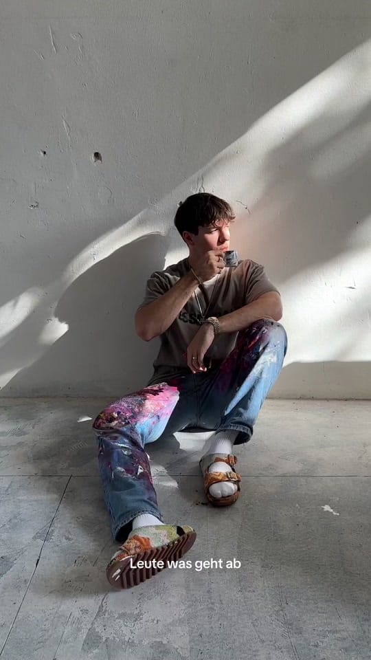 Post 4 by Fabian Utta on TikTok (video)