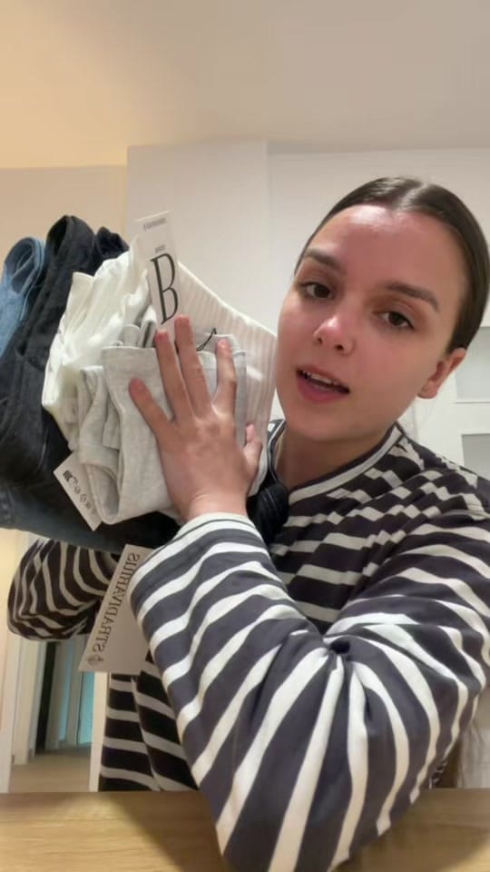 Post 8 by ainhoa on TikTok (video)