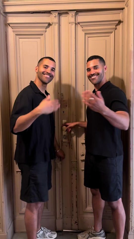 Post 1 by Julian und Marian on TikTok (video)