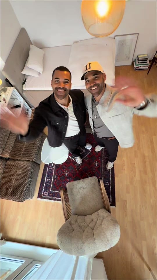 Post 3 by Julian und Marian on TikTok (video)