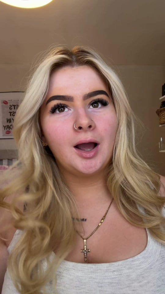 Post 4 by Annie Hazel on TikTok (video)