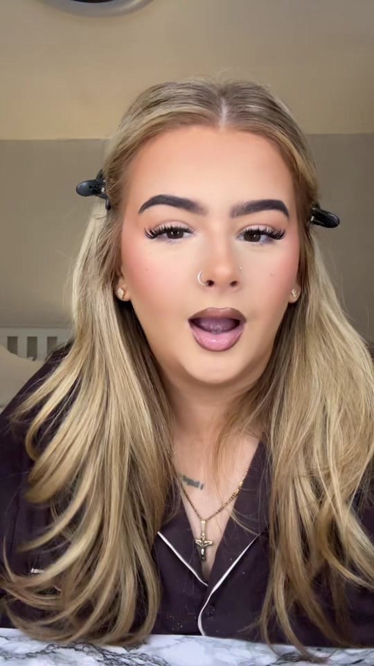 Post 8 by Annie Hazel on TikTok (video)
