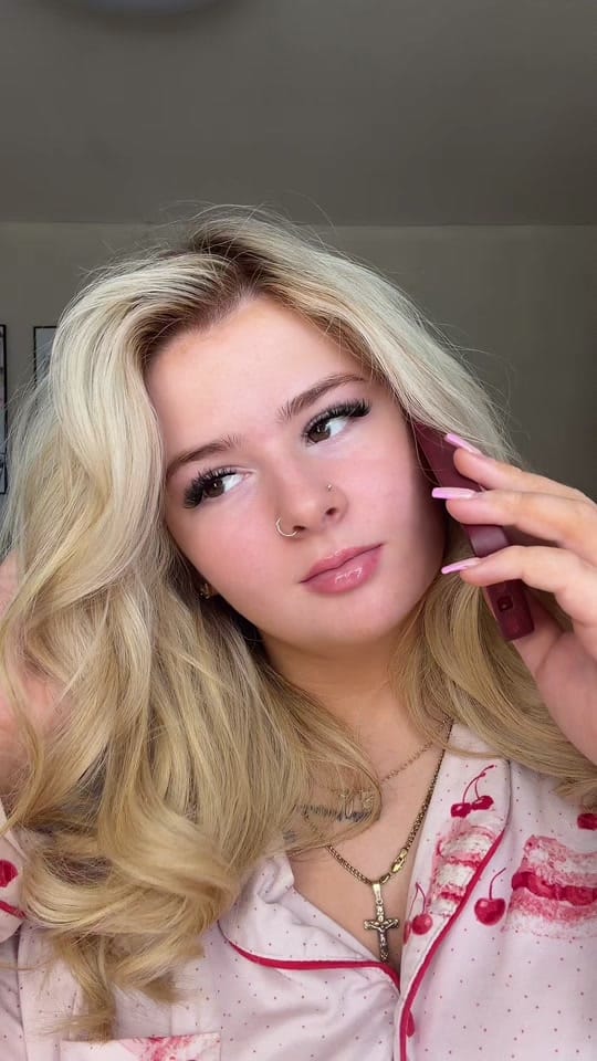 Post 3 by Annie Hazel on TikTok (video)