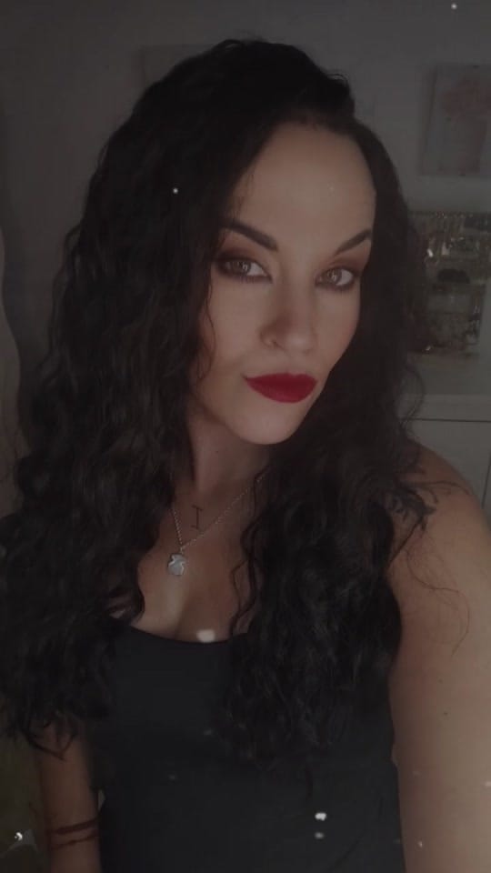Post 2 by isa🌺 on TikTok (video)