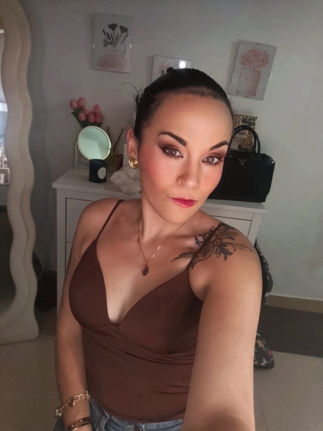 Post 7 by isa🌺 on TikTok (video)