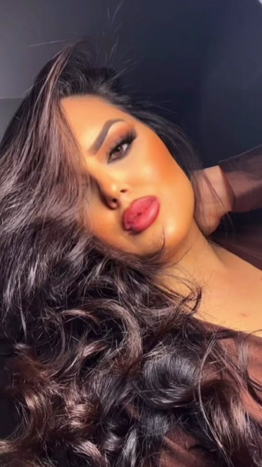 Post 6 by MakeupVitoriaa on TikTok (video)