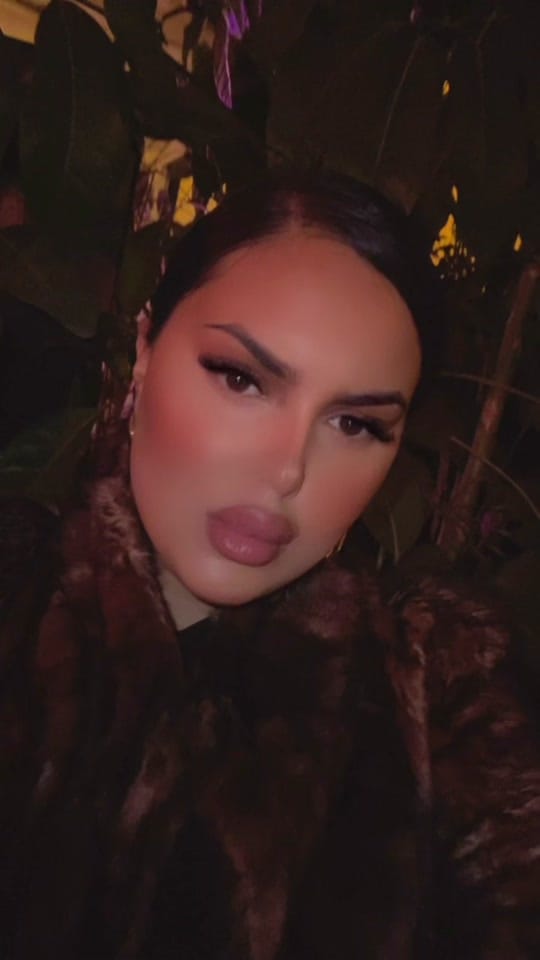 Post 9 by MakeupVitoriaa on TikTok (video)