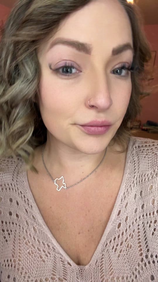 Post 7 by Sabrina on TikTok (video)