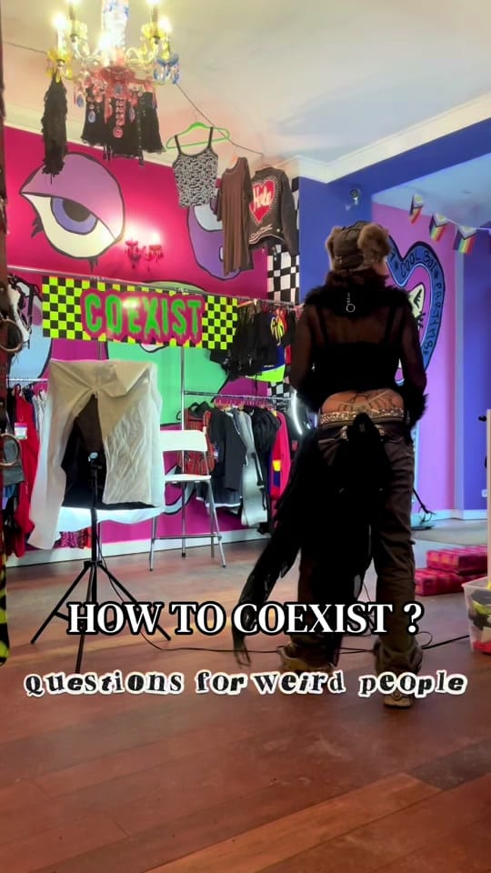 Post 7 by coexistberlin on TikTok (video)