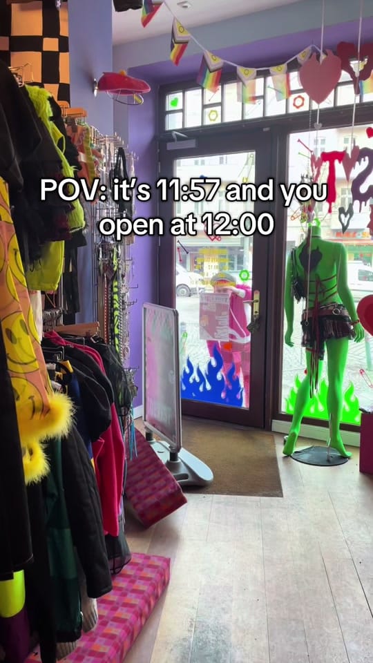 Post 6 by coexistberlin on TikTok (video)