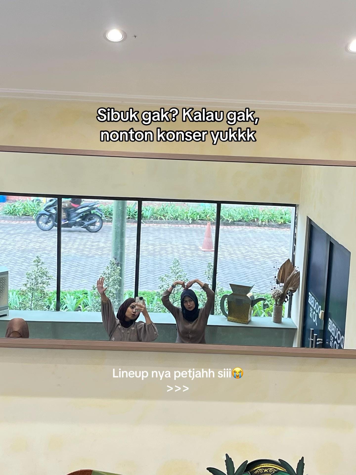 Post 4 by Ayudya on TikTok (video)
