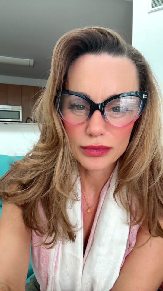 Post 4 by The Vagina Lab 🥼 on TikTok (video)