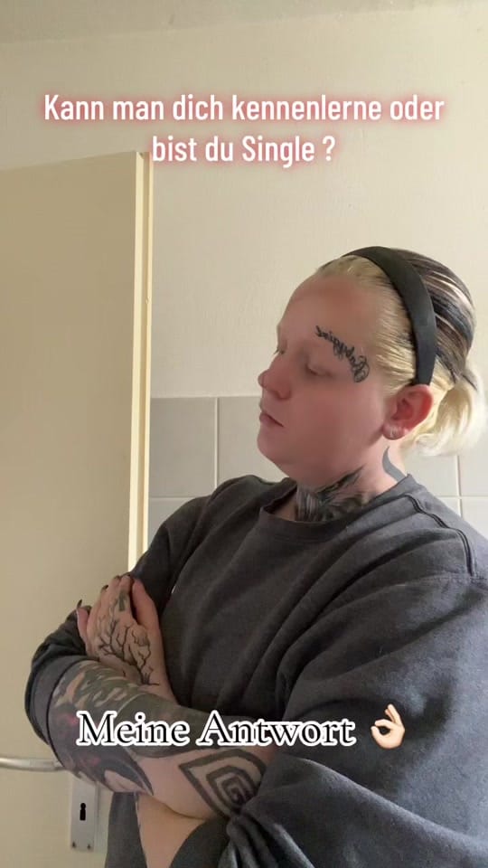 Post 3 by 🇩🇪mandy93_deutschebraut🇩🇪 on TikTok (video)