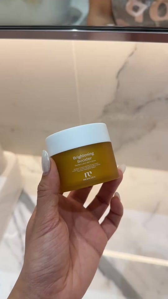 Post 2 by Medileen Official on TikTok (video)