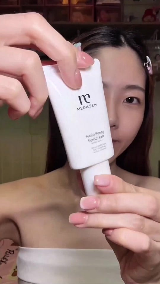 Post 3 by Medileen Official on TikTok (video)