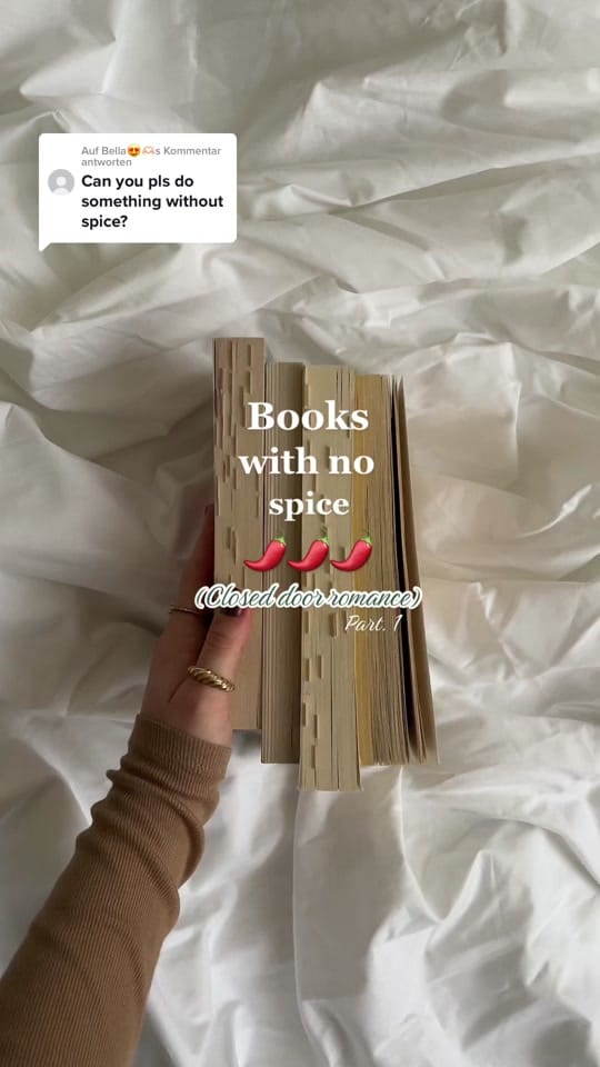 Post 10 by 𝐅𝐞𝐥𝐢 on TikTok (video)
