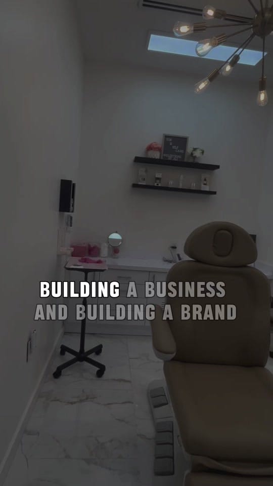Post 9 by Alissa on TikTok (video)
