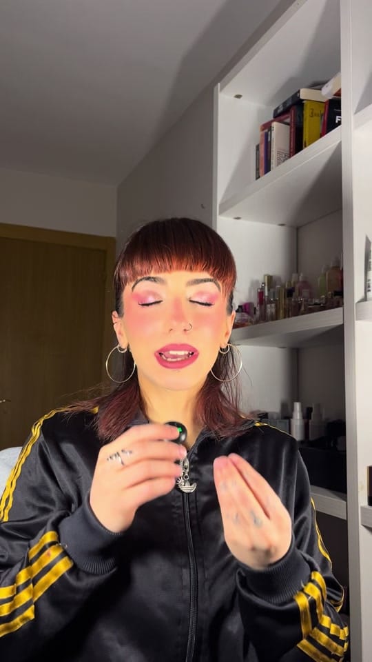 Post 7 by Uxue.makeup on TikTok (video)