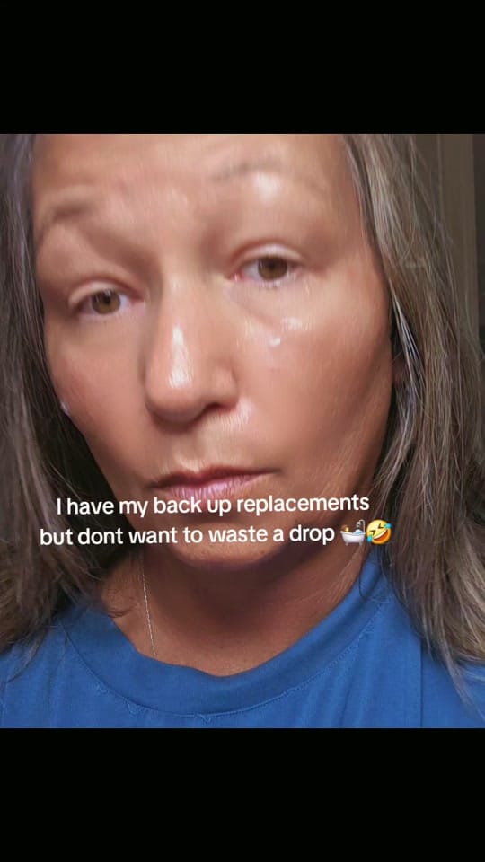 Post 3 by Kit on TikTok (video)