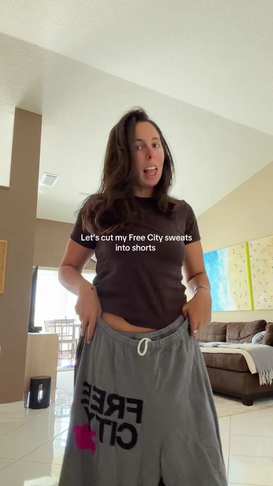 Post 3 by Amanda Siegel on TikTok (video)